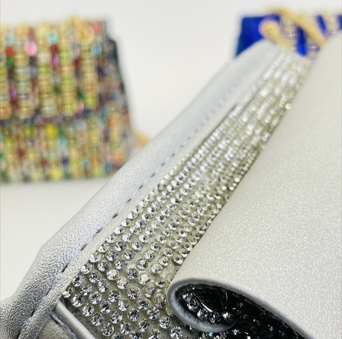 Sac pochette de soirée premium en strass cristal (MAC427)