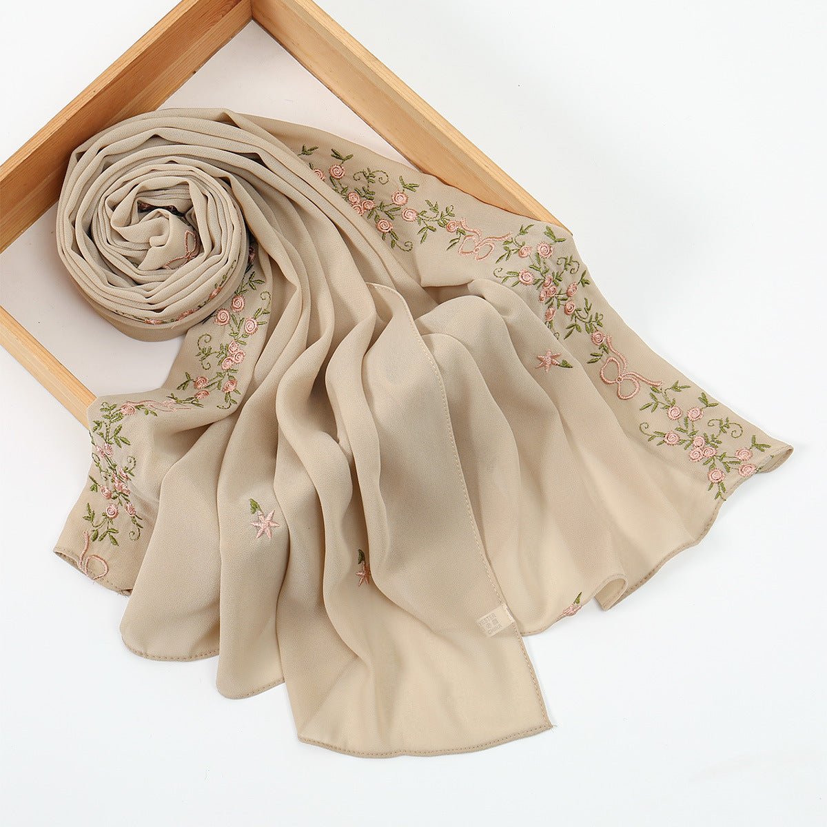 Foulard Hijab en Mousseline Brodée | Hijab en Mousseline avec Broderie (MH220)