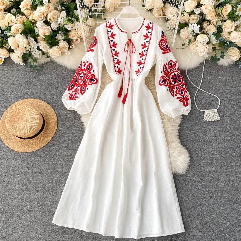 Robe Longue en Lin Brodée Style Bohème (MS460)