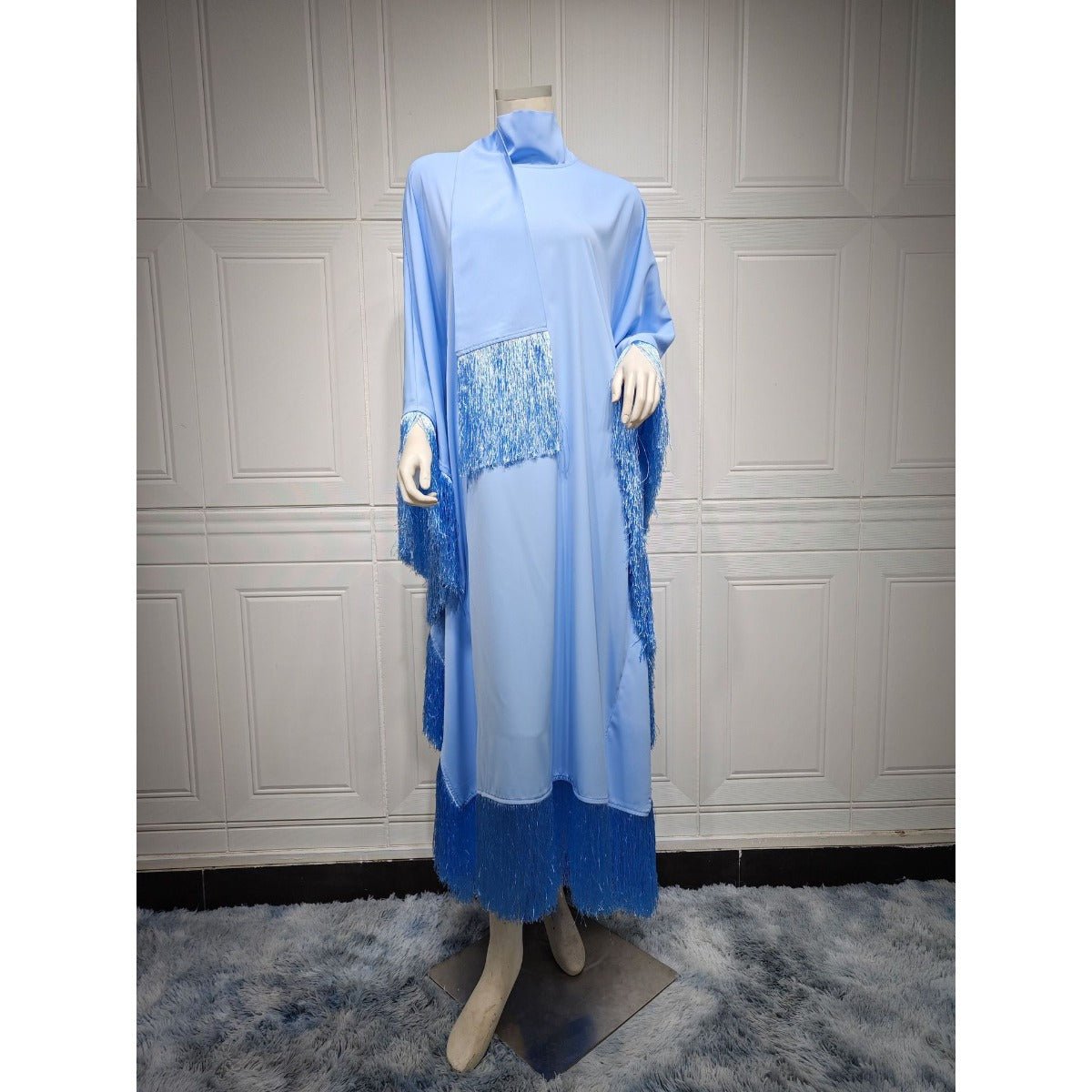 Kaftan Manches Chauve-Souris à Pompons | Robe de Soirée avec Détails Frangés Fluides (MA288)