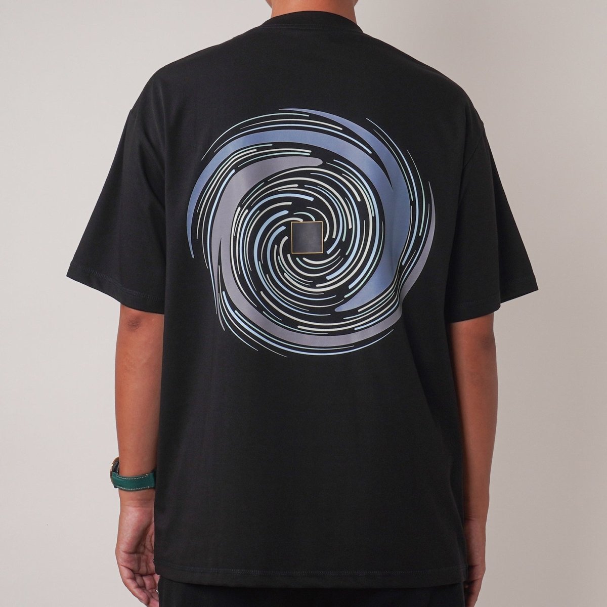 T-shirt à manches courtes au design artistique islamique (MS182)