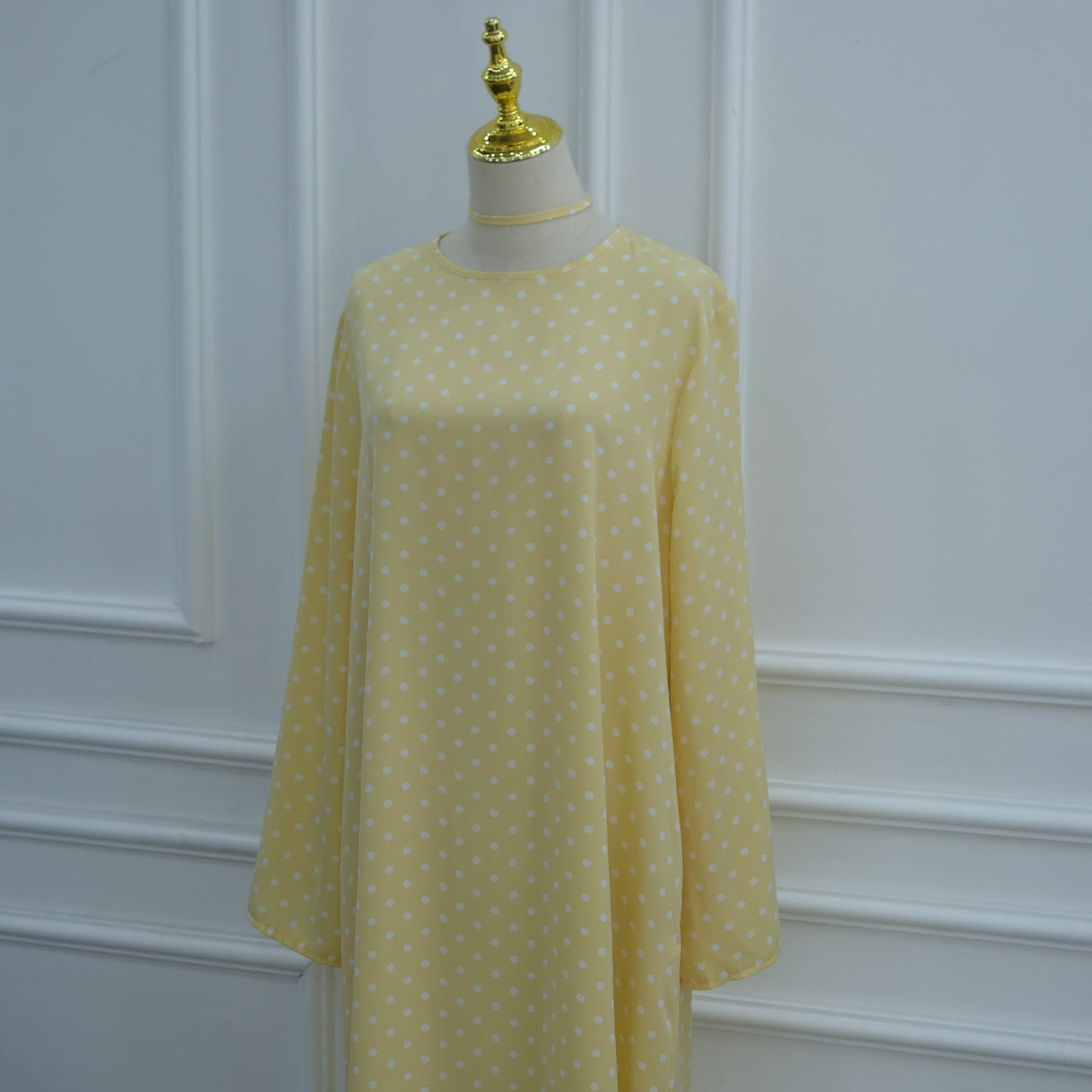 Abaya Maxi Dress Manches Évasées à Pois (MA464)