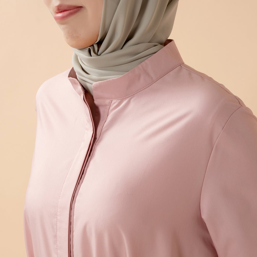 Robe Abaya Maxi Trench Cintrée en Ligne A avec Poches (MA422)