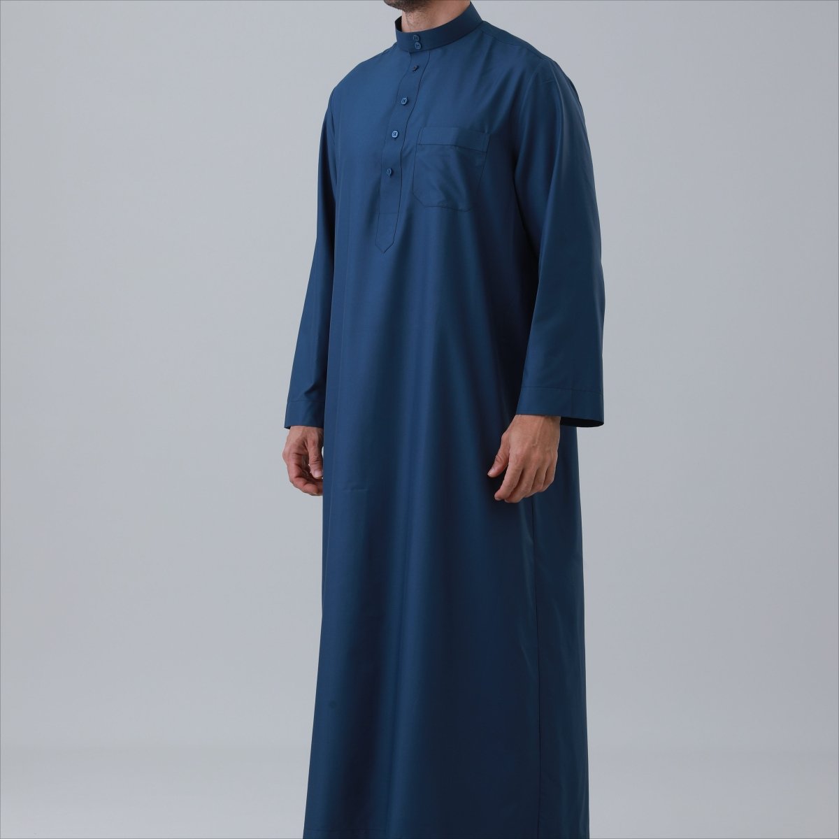 Thobe uni pour homme avec patte de boutonnage (MT036)