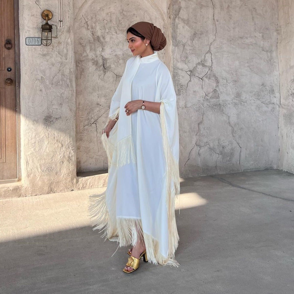 Kaftan Manches Chauve-Souris à Pompons | Robe de Soirée avec Détails Frangés Fluides (MA288)