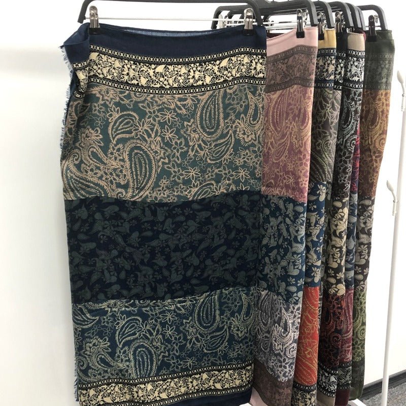 Écharpe Hijab Imprimé Paisley Toucher Cachemire | Châle 180x85cm à Franges avec Motifs Traditionnels (MH150)