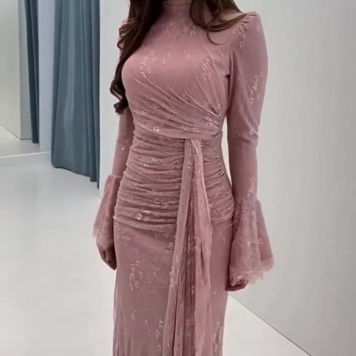 Robe Longue Ornée de Sequins (MS282)
