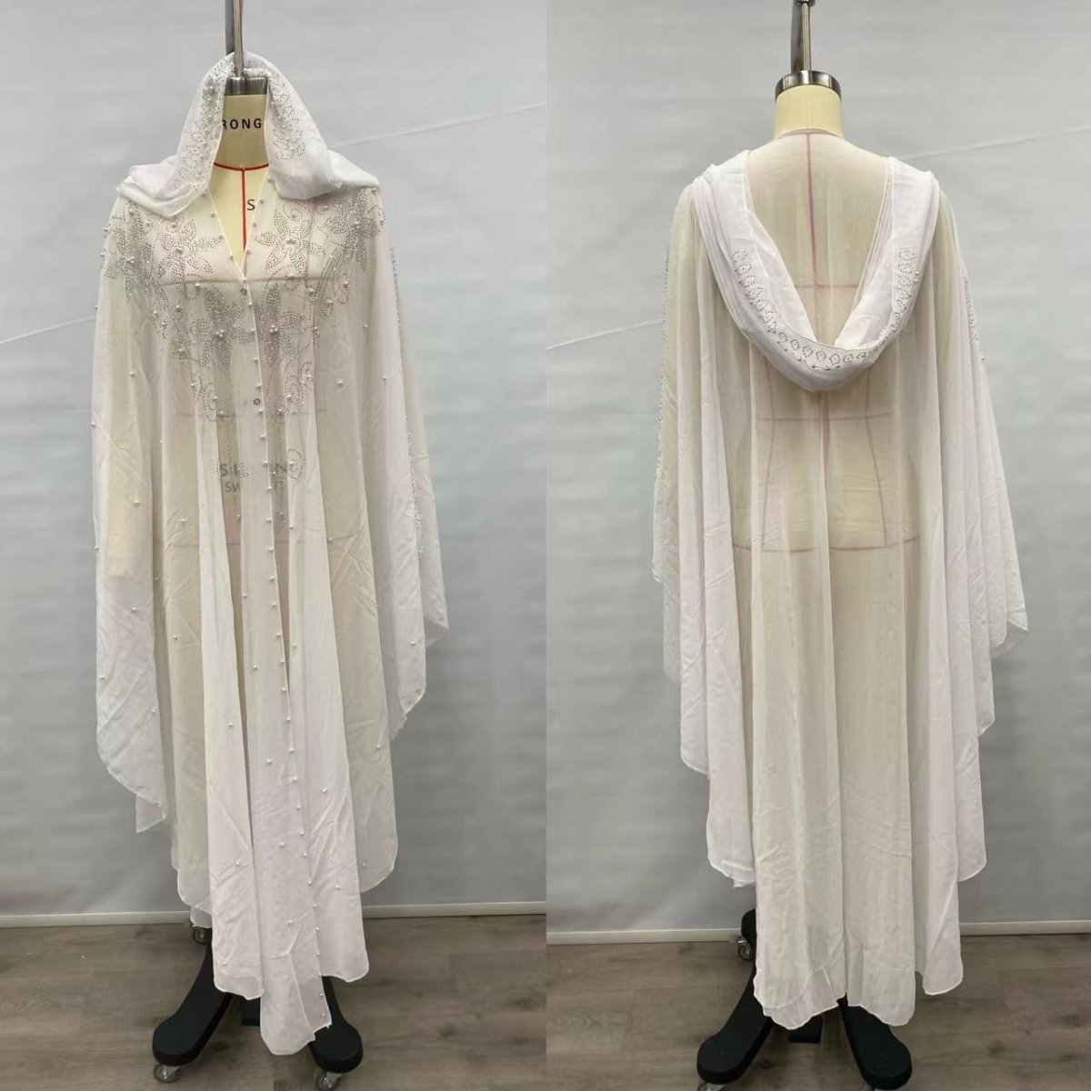Cape Abaya à capuche ornée de cristaux et de perles (MA366)