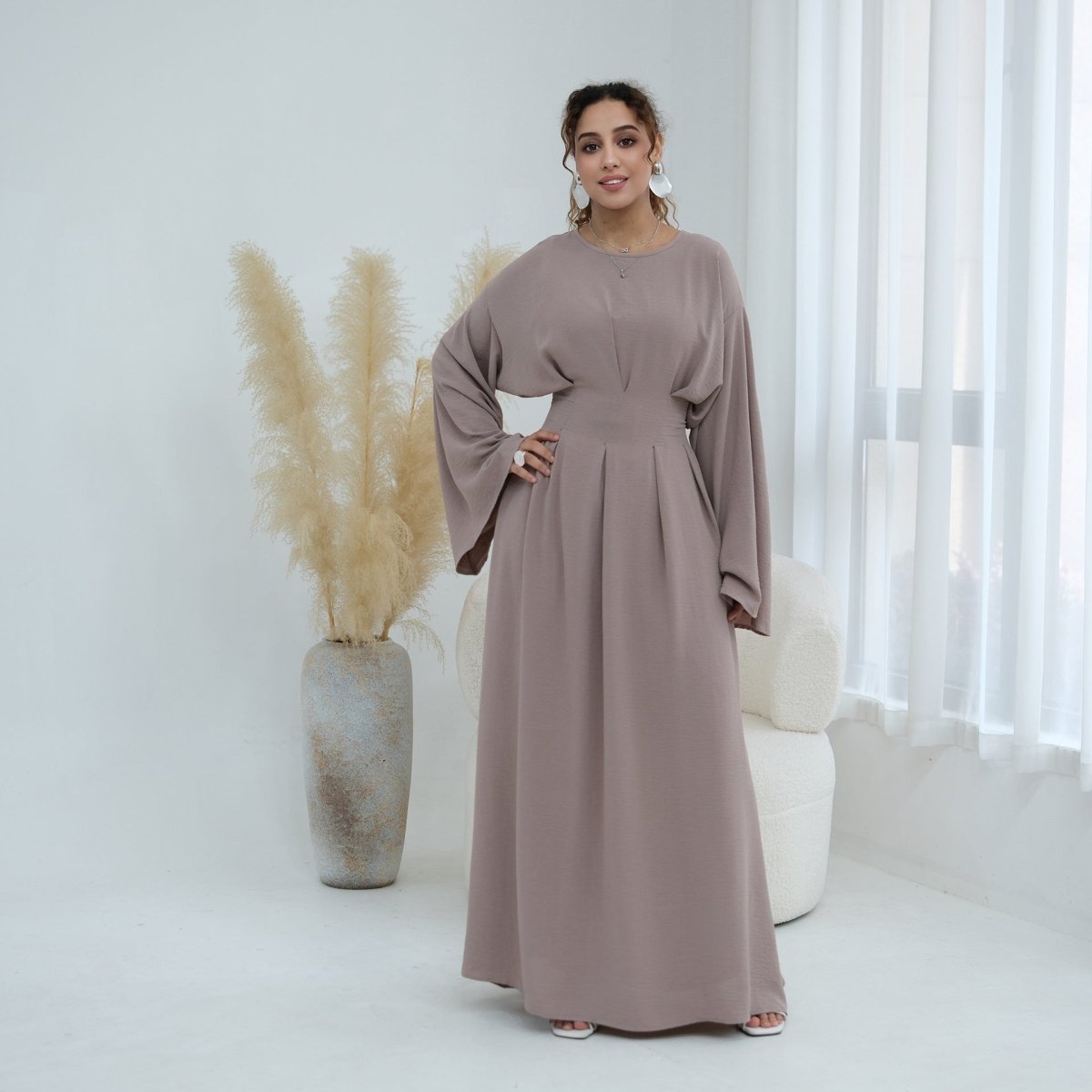 Robe Maxi Plissée à Manches Chauve-Souris (MS453)