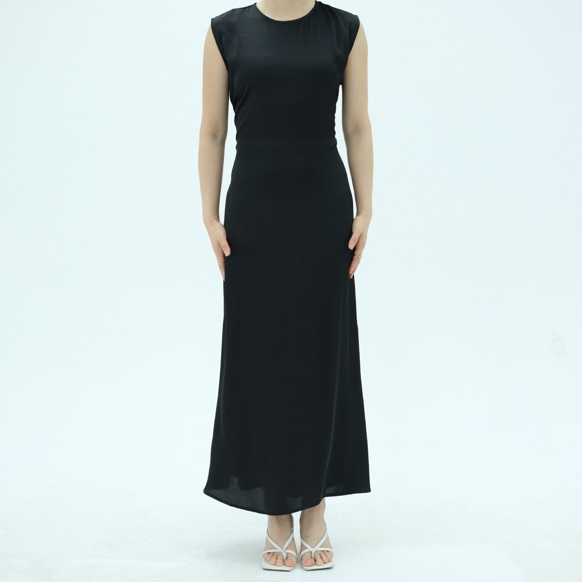 Robe longue sans manches avec dos corset à lacets (MS472)