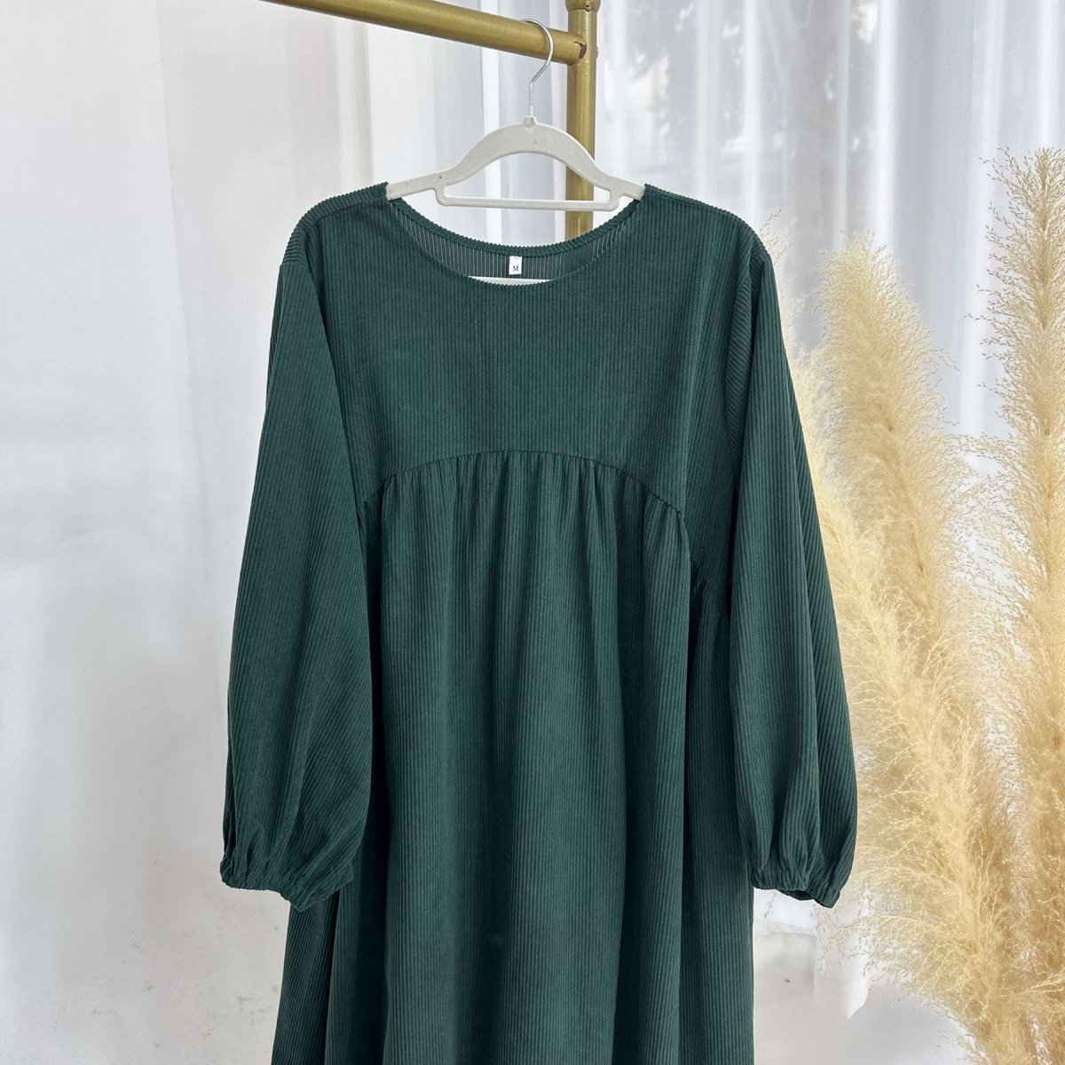 Abaya Swing en velours côtelé, coupe ample | Abaya Casual en velours côtelé (MA117)