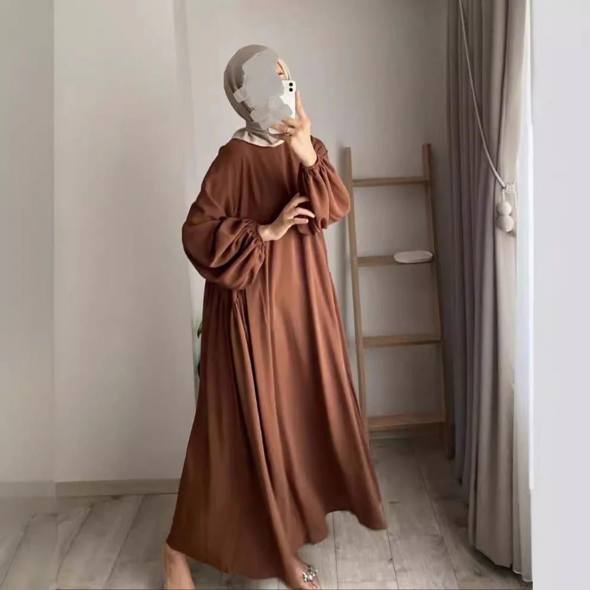 Abaya modeste coupe ample à manches lanternes | Abaya enfilable en crêpe glacé (MA153)