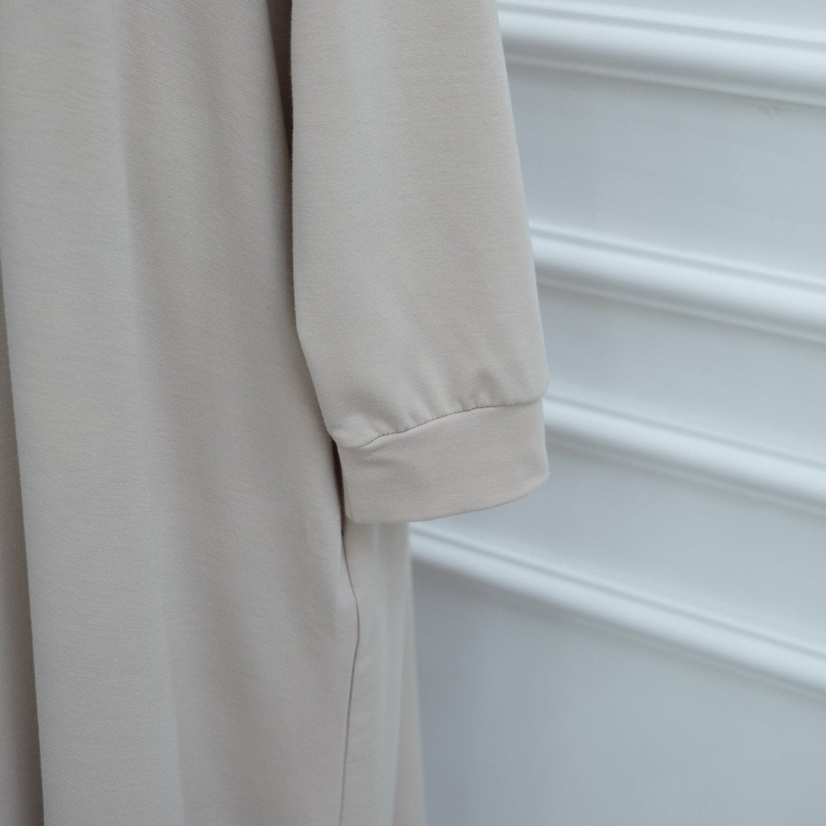 Abaya à capuche zippée avec poches (MA389)
