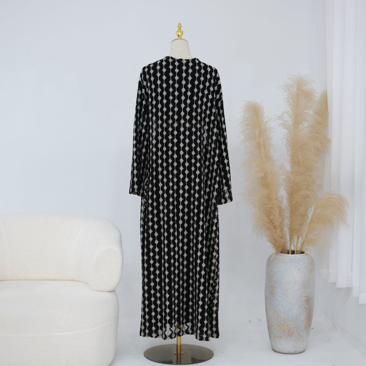 Abaya ouverte en tricot dentelle ajourée (MOA327)