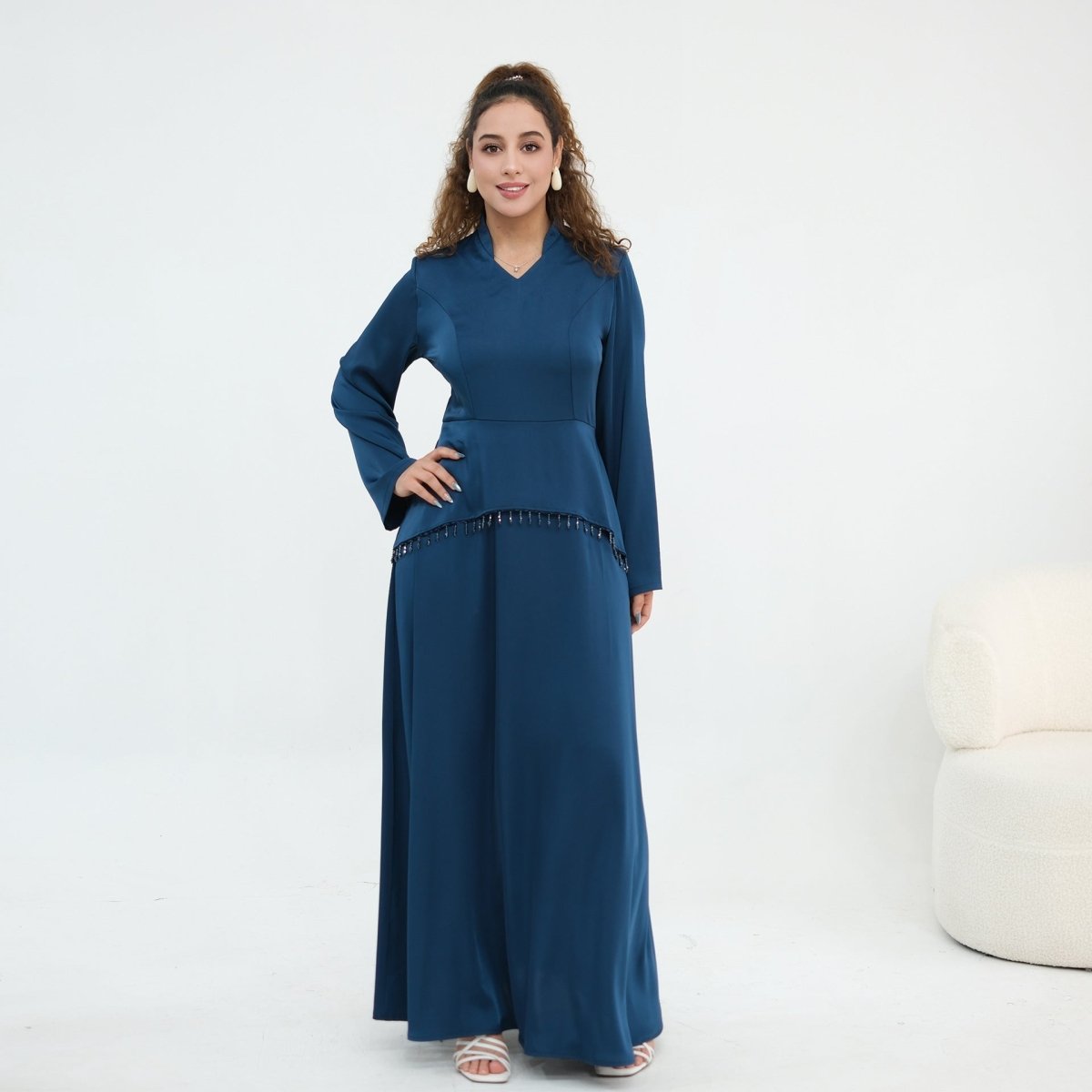 Robe Maxi Corset avec Taille Perlée et Manches Évasées (MS476)