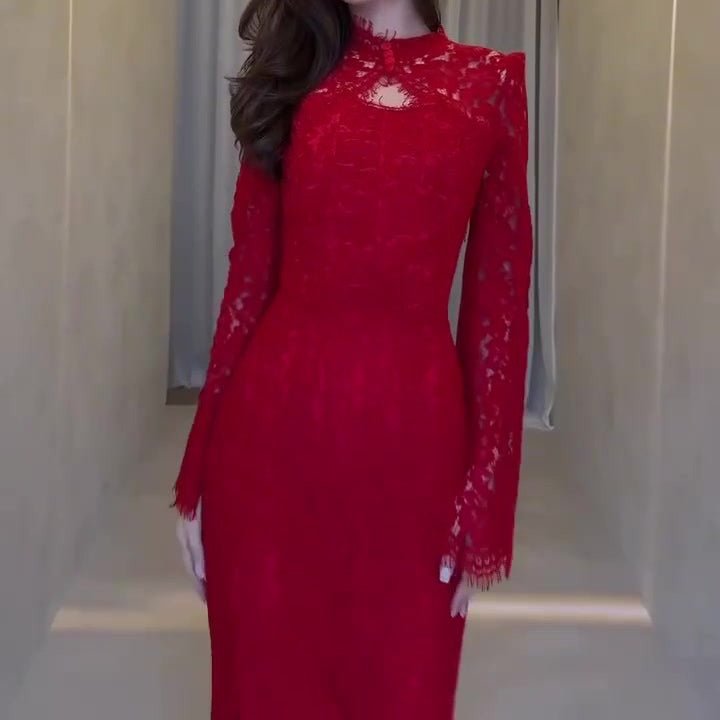Robe de luxe en dentelle avec manches évasées (MS339)
