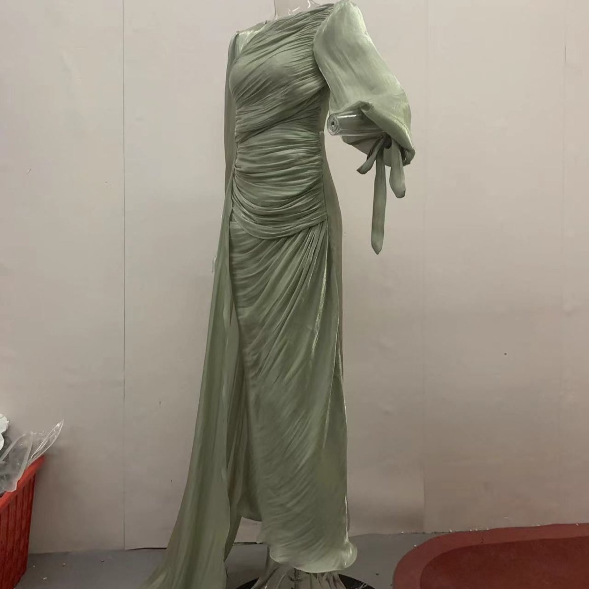 Robe de Soirée Froncée | Robe Maxi Moulante à Manches Bouffantes (MS280)