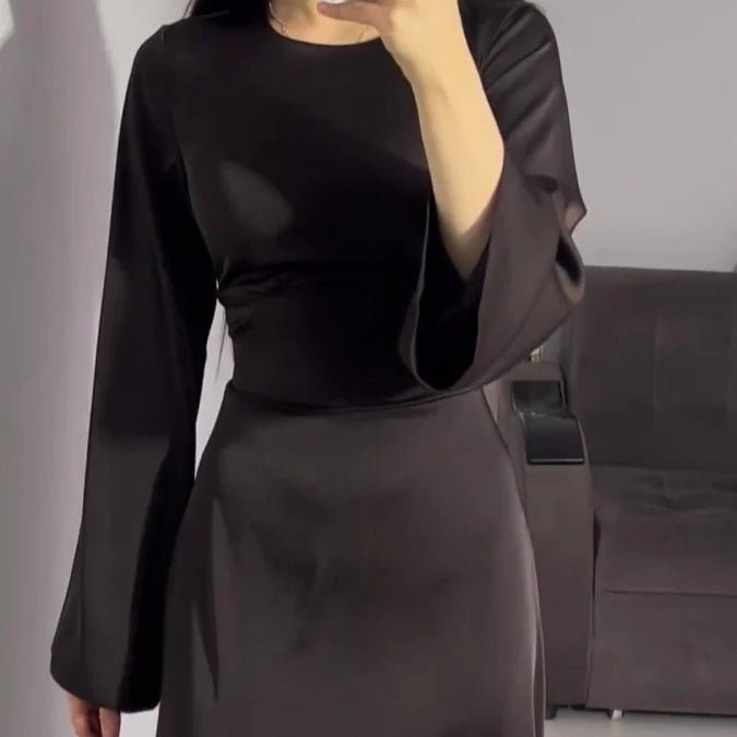 Abaya cintrée à la taille, abaya unie à bretelles (UKMA106)