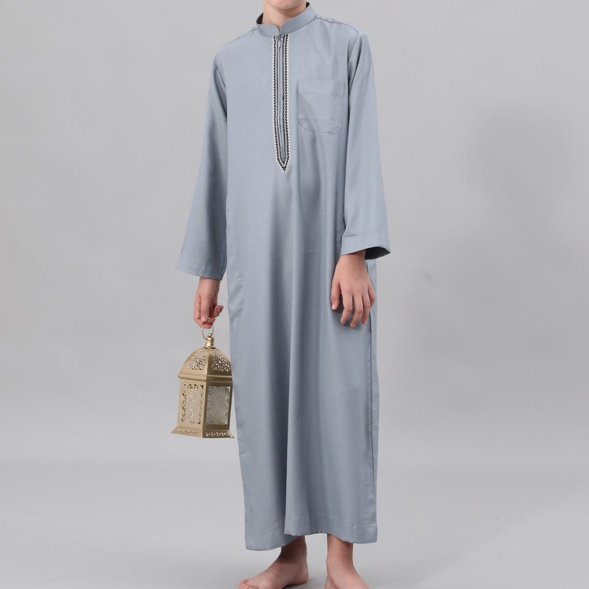 Djellaba brodée pour garçons musulmans avec poches (MKB013)