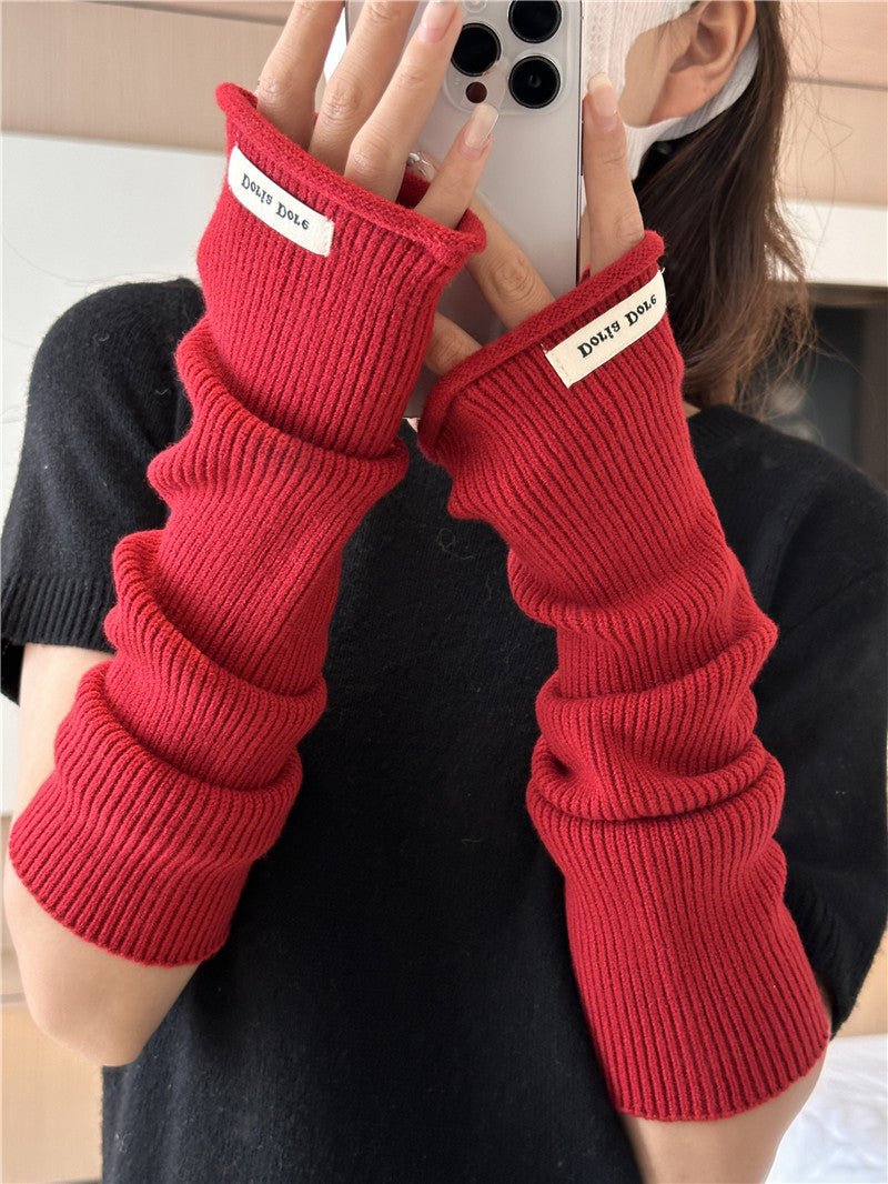 **Manches en Maille Cascadantes – Élégance Cosy pour un Style Superposé** (MAC312)
