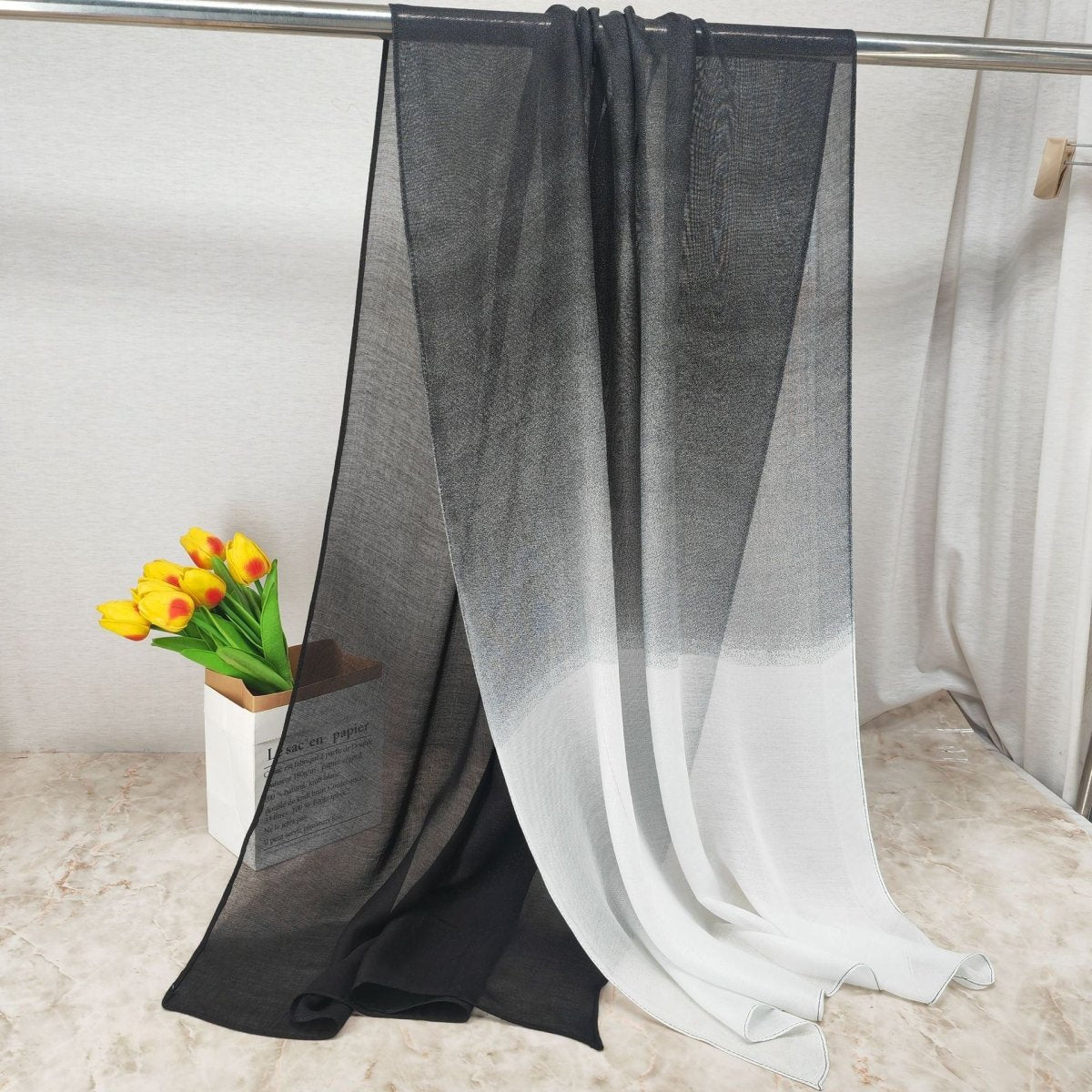 Hijab Modal Dégradé Doux | Hijab à Transition de Couleurs avec Fluidité Naturelle (MH162)