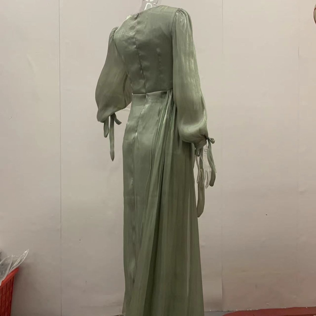 Robe de Soirée Froncée | Robe Maxi Moulante à Manches Bouffantes (MS280)
