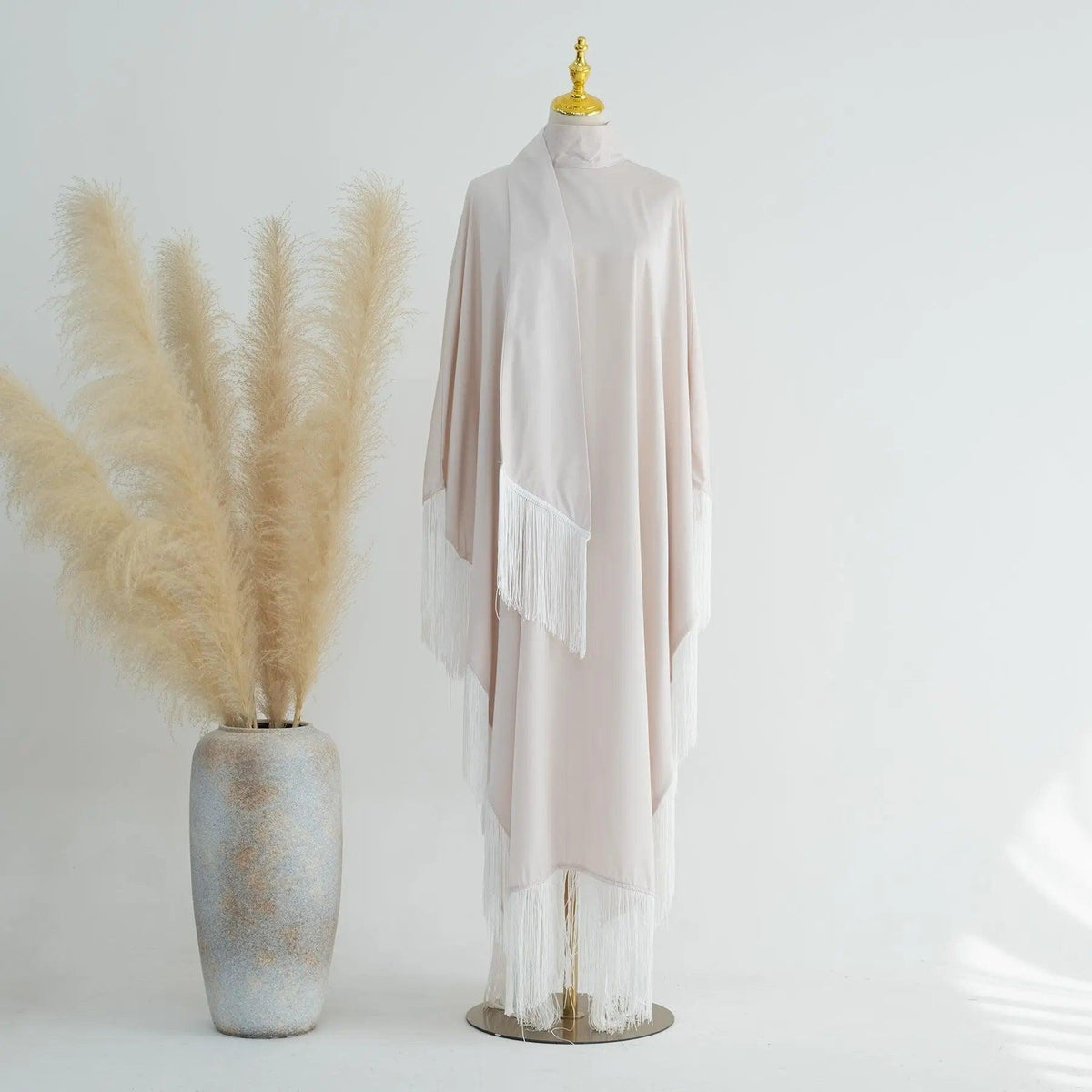 Abaya de Soirée à Manches Chauve-Souris et Franges (MA047)