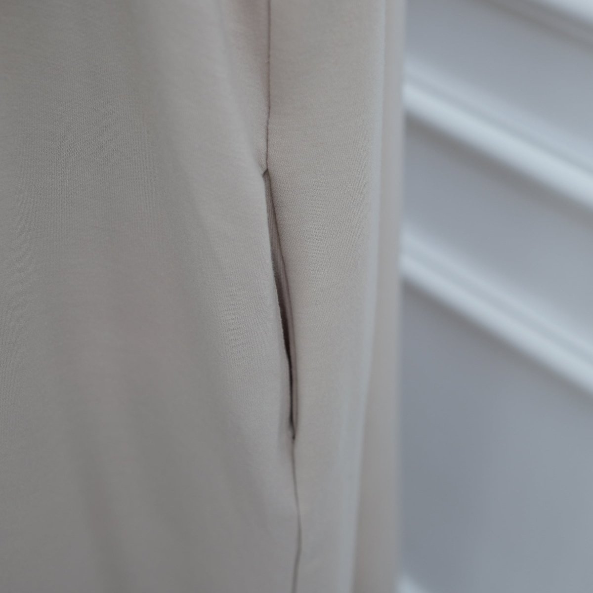 Abaya à capuche zippée avec poches (MA389)