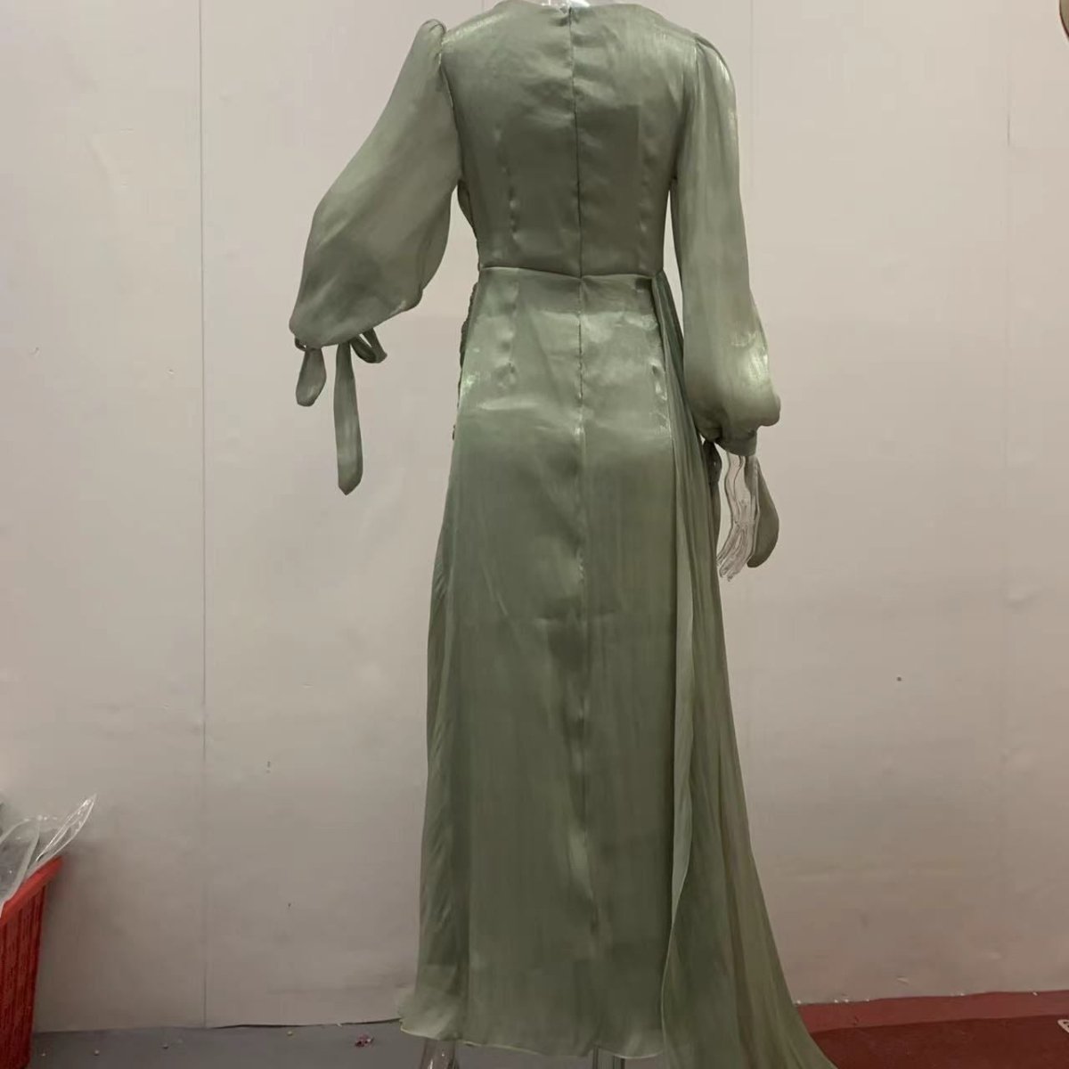 Robe de Soirée Froncée | Robe Maxi Moulante à Manches Bouffantes (MS280)
