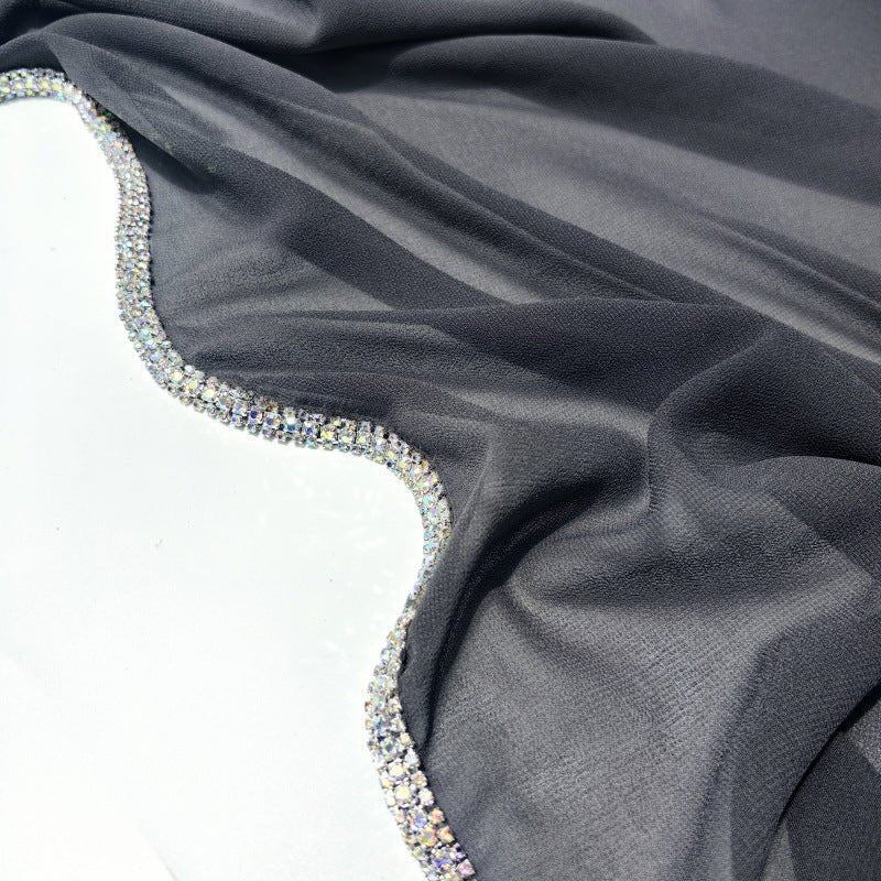 Hijab en Mousseline Bordé de Diamants (MH087)