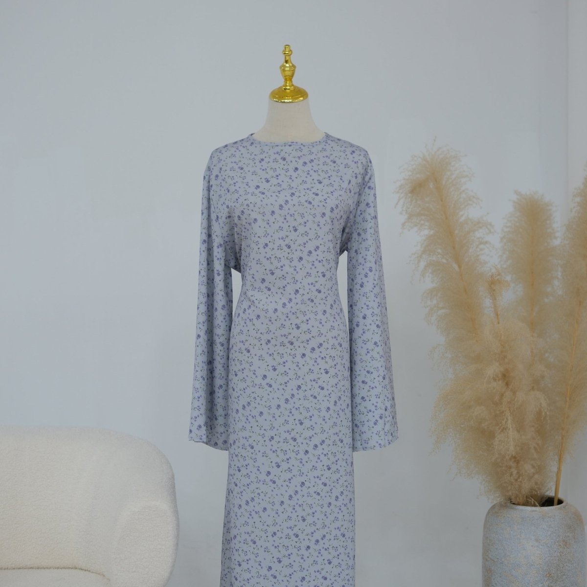Robe Maxi à Manches Évasées et Motif Floral (MS490)