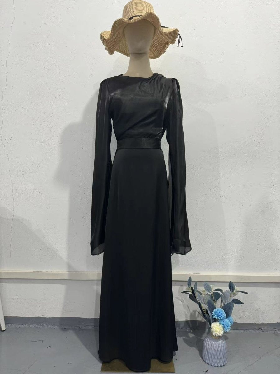 Robe d'été élégante en satin, coupe ajustée, avec manches à pendentif en fil de verre (MA161)