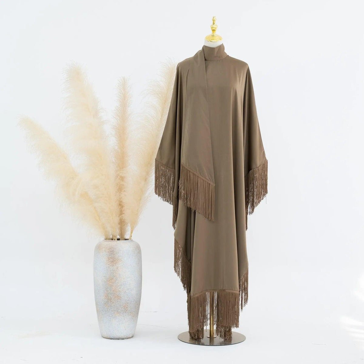 Abaya de Soirée à Manches Chauve-Souris et Franges (MA047)