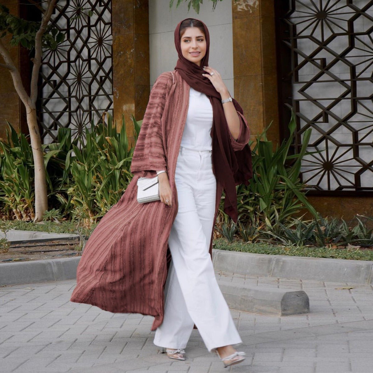Cardigan Abaya Tricoté Vintage | Veste Longue Ouverte Modeste pour Femme (MOA217)