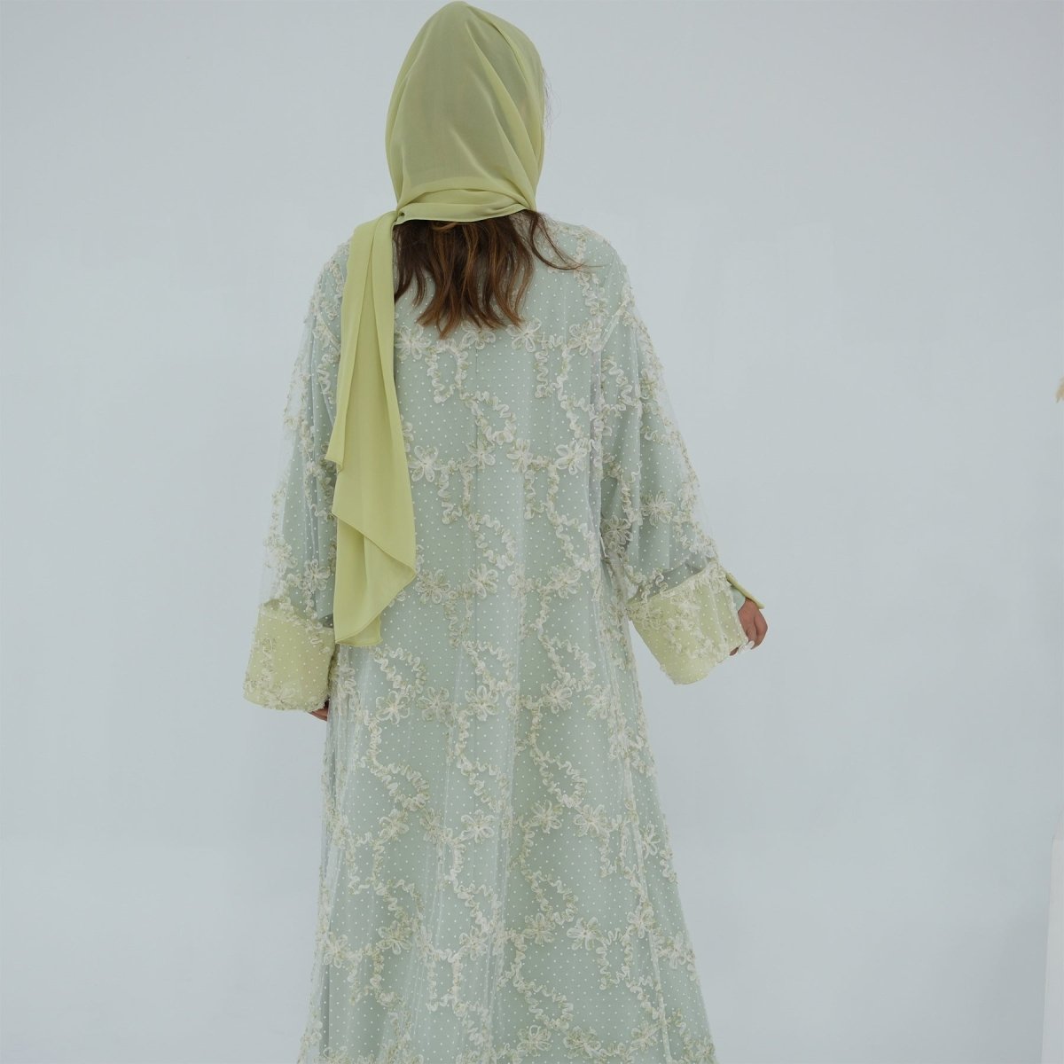 Abaya ouverte en mesh floral 3D (MOA288)