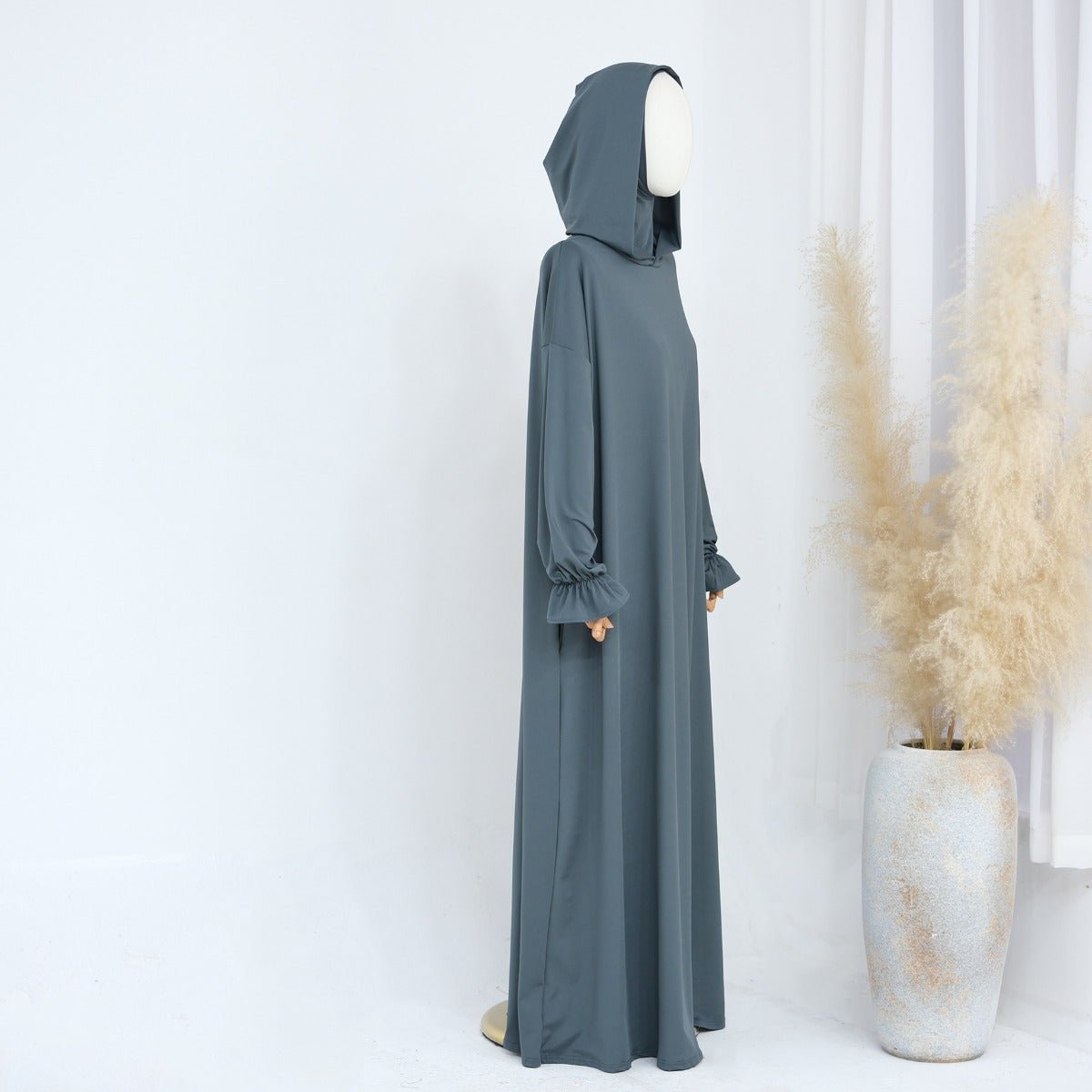 Collection d'Abayas Casual à Capuche Modest | Robes Ton sur Ton avec Manches Bouffantes (MJ021)