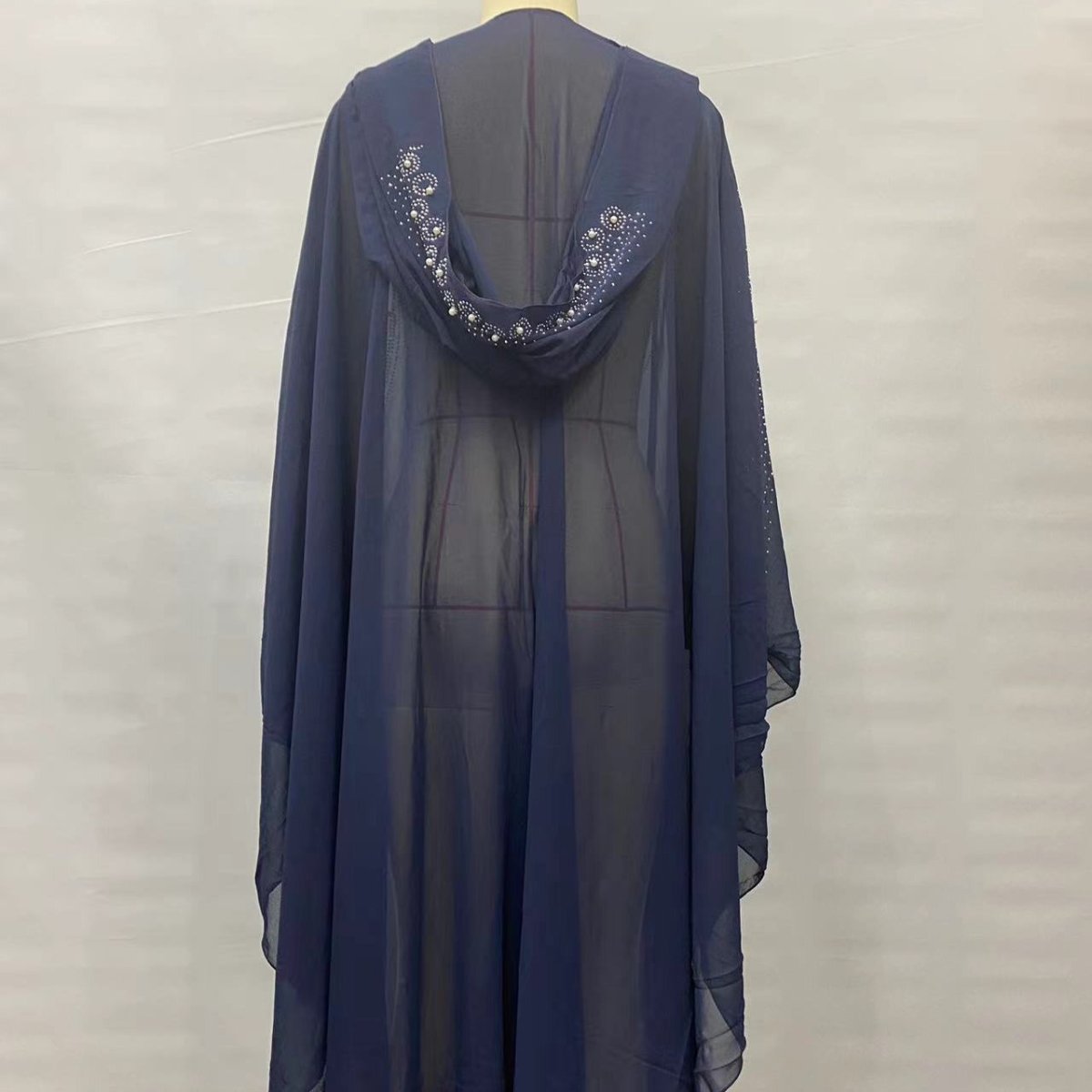 Cape Abaya à capuche ornée de cristaux et de perles (MA366)