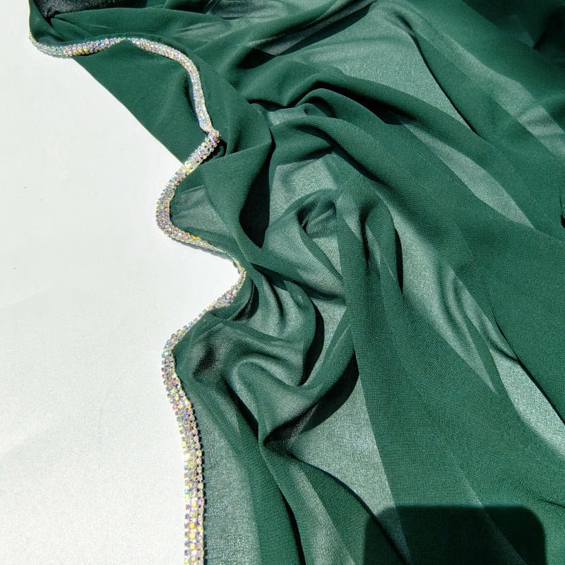 Hijab en Mousseline Bordé de Diamants (MH087)