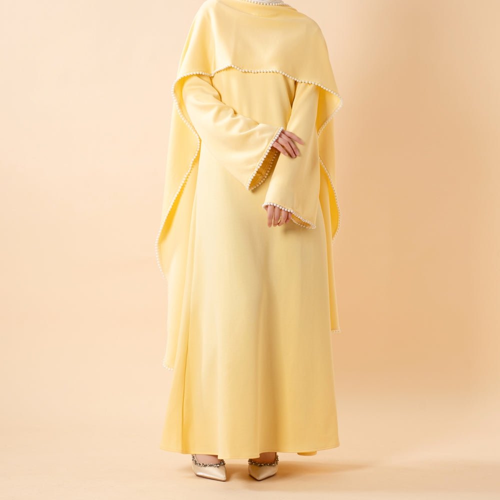 Robe de soirée élégante à manches cape ornée de perles (MA337)