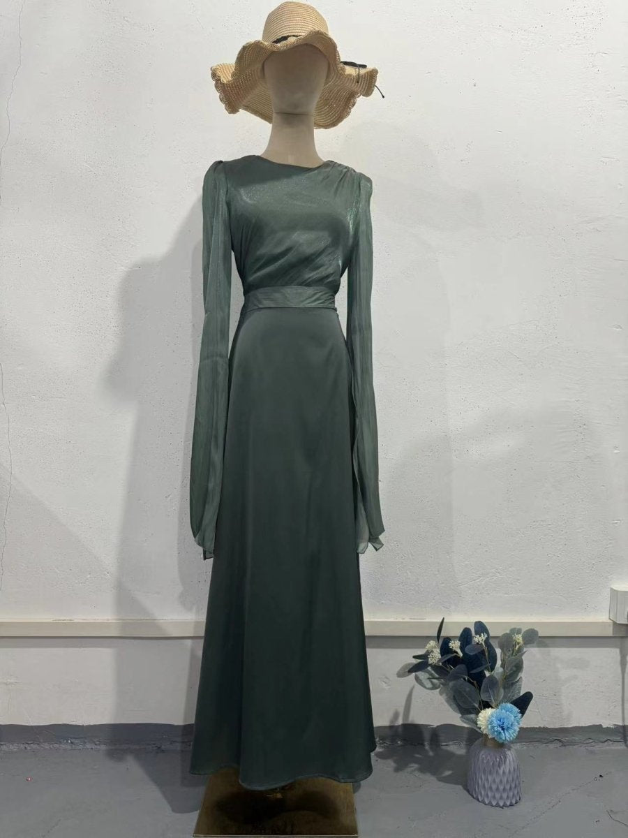 Robe d'été élégante en satin, coupe ajustée, avec manches à pendentif en fil de verre (MA161)