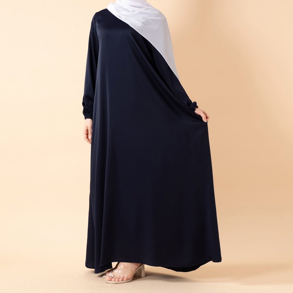 Abaya Satin Premium Modest Luxury | Abaya Coupe Parapluie Évasée avec Poches (MA311)