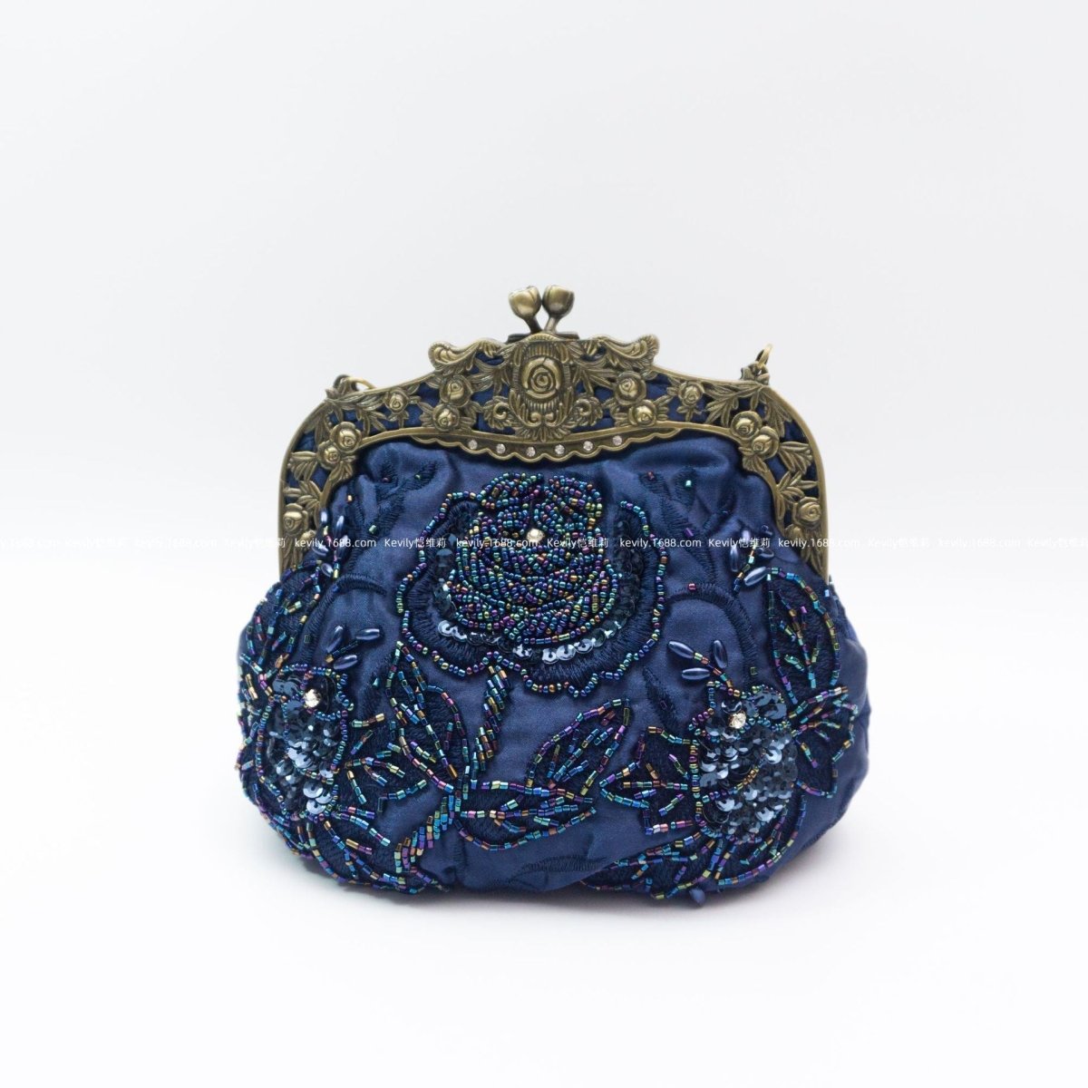 Pochette de soirée brodée de roses avec sequins et perles (MAC291)