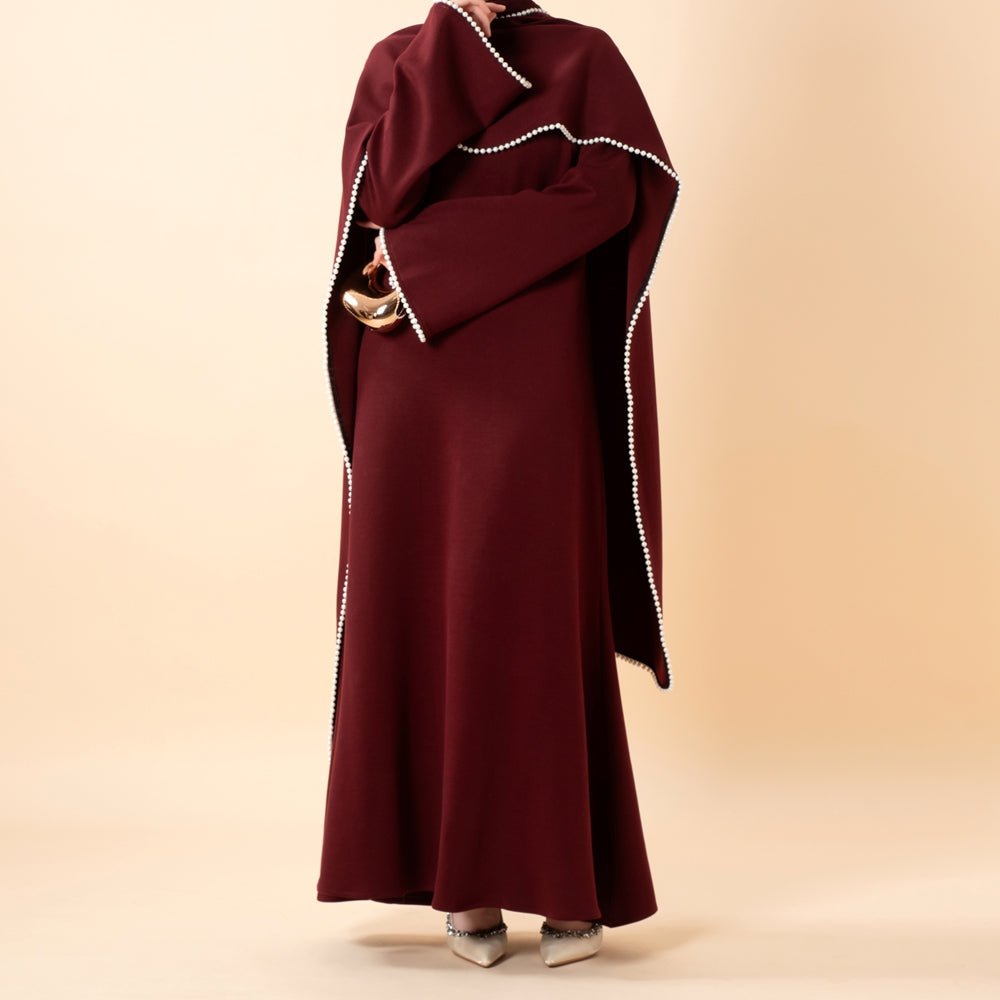 Robe de soirée élégante à manches cape ornée de perles (UKMA337)