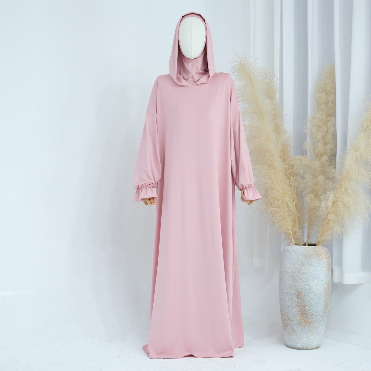 Collection d'Abayas Casual à Capuche Modest | Robes Ton sur Ton avec Manches Bouffantes (MJ021)
