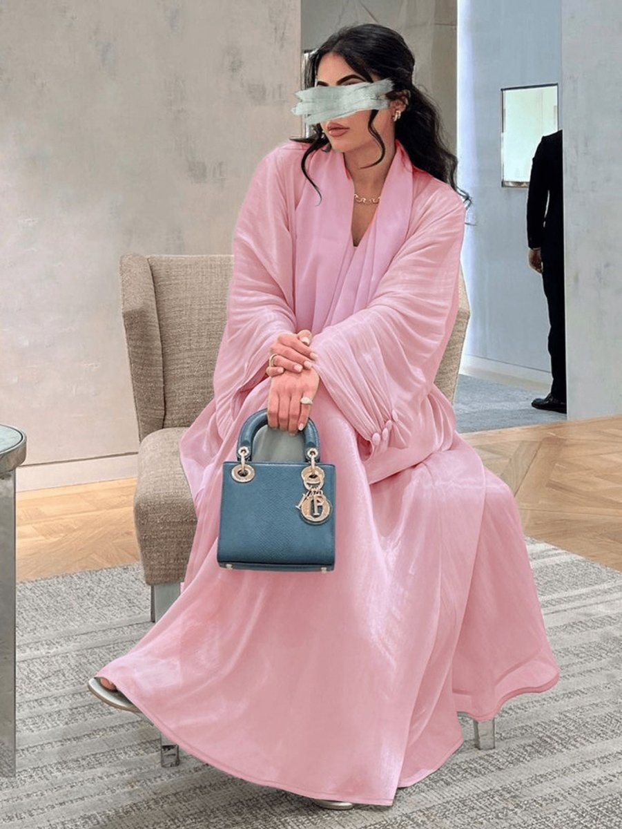 Abaya Ouverte en Satin Brillant | Abaya Brillante à Manches Volantes (MOA141)