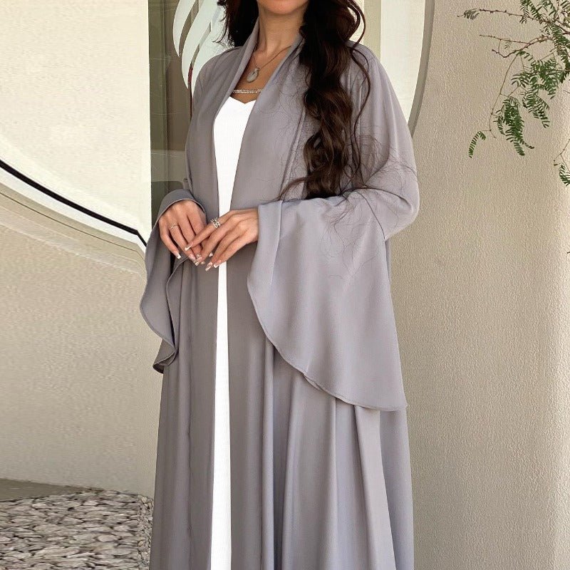 Robe Abaya Unie en Satin Doux Ouverte Devant à Manches Feuille de Lotus | Cache-Abaya Modeste Léger (MOA220)