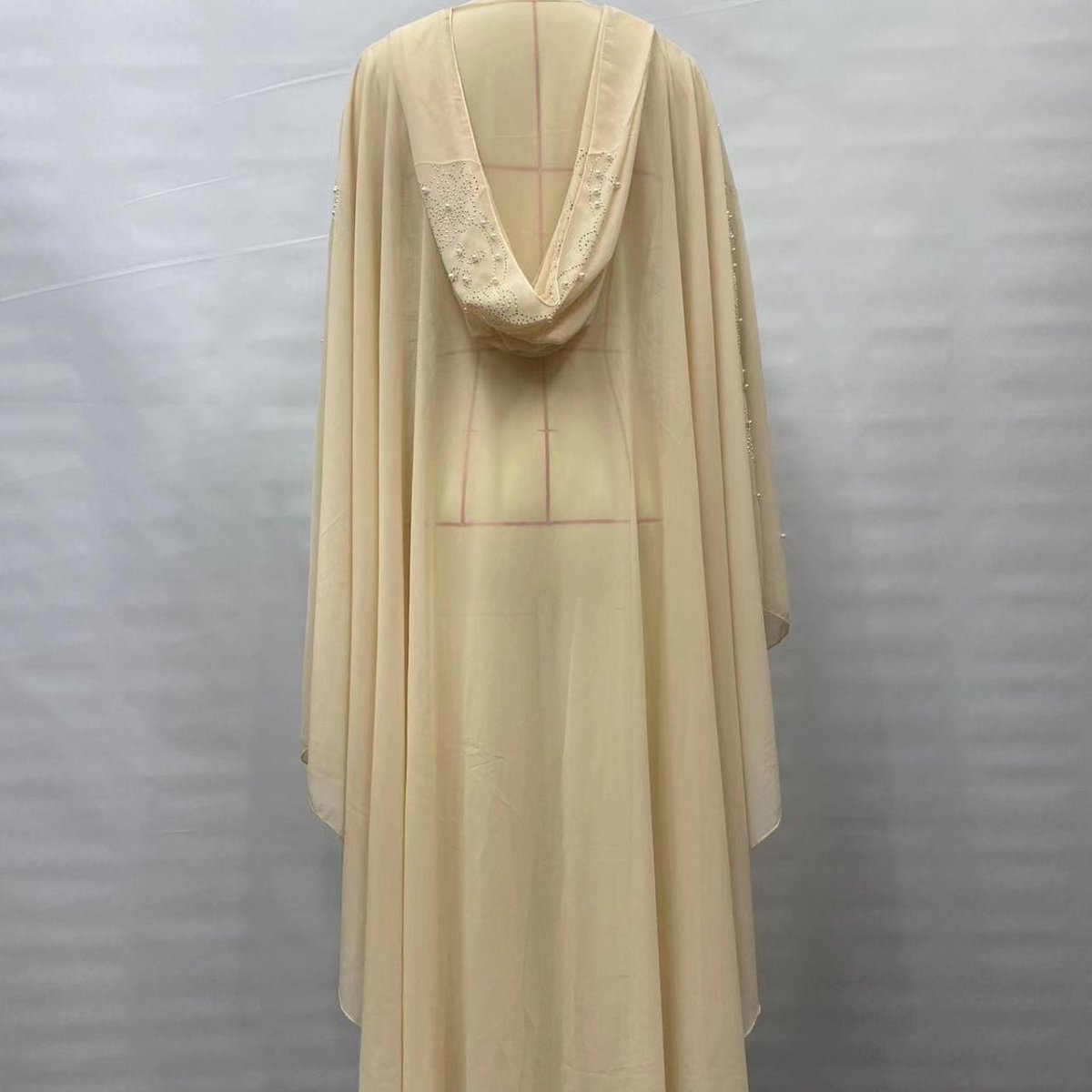 Cape Abaya à capuche ornée de cristaux et de perles (MA366)