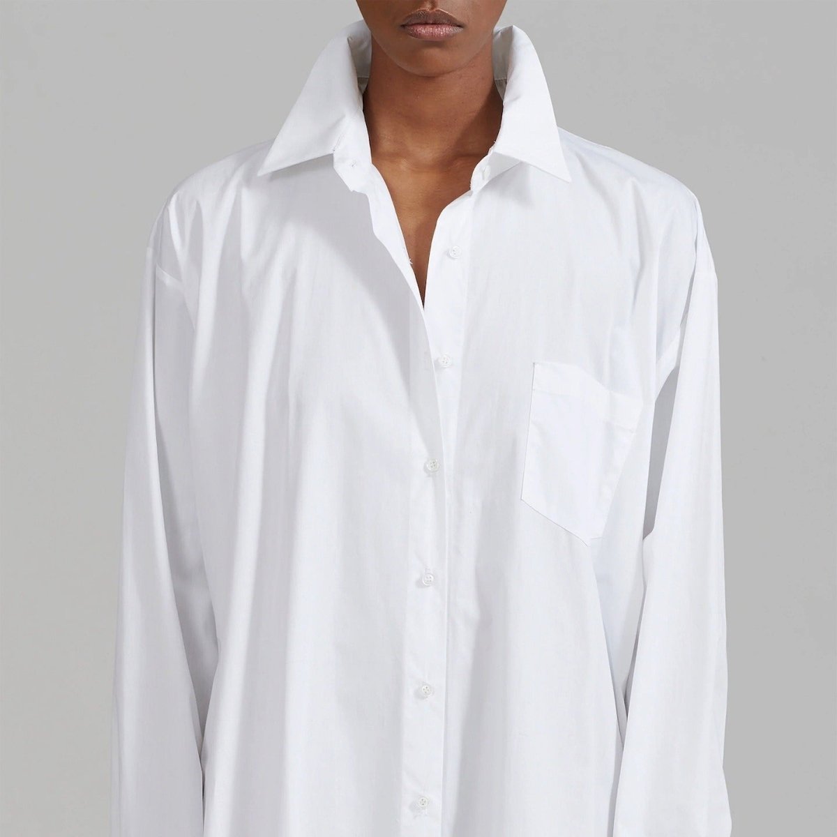 Robe-chemise oversize avec fentes latérales (MS332)