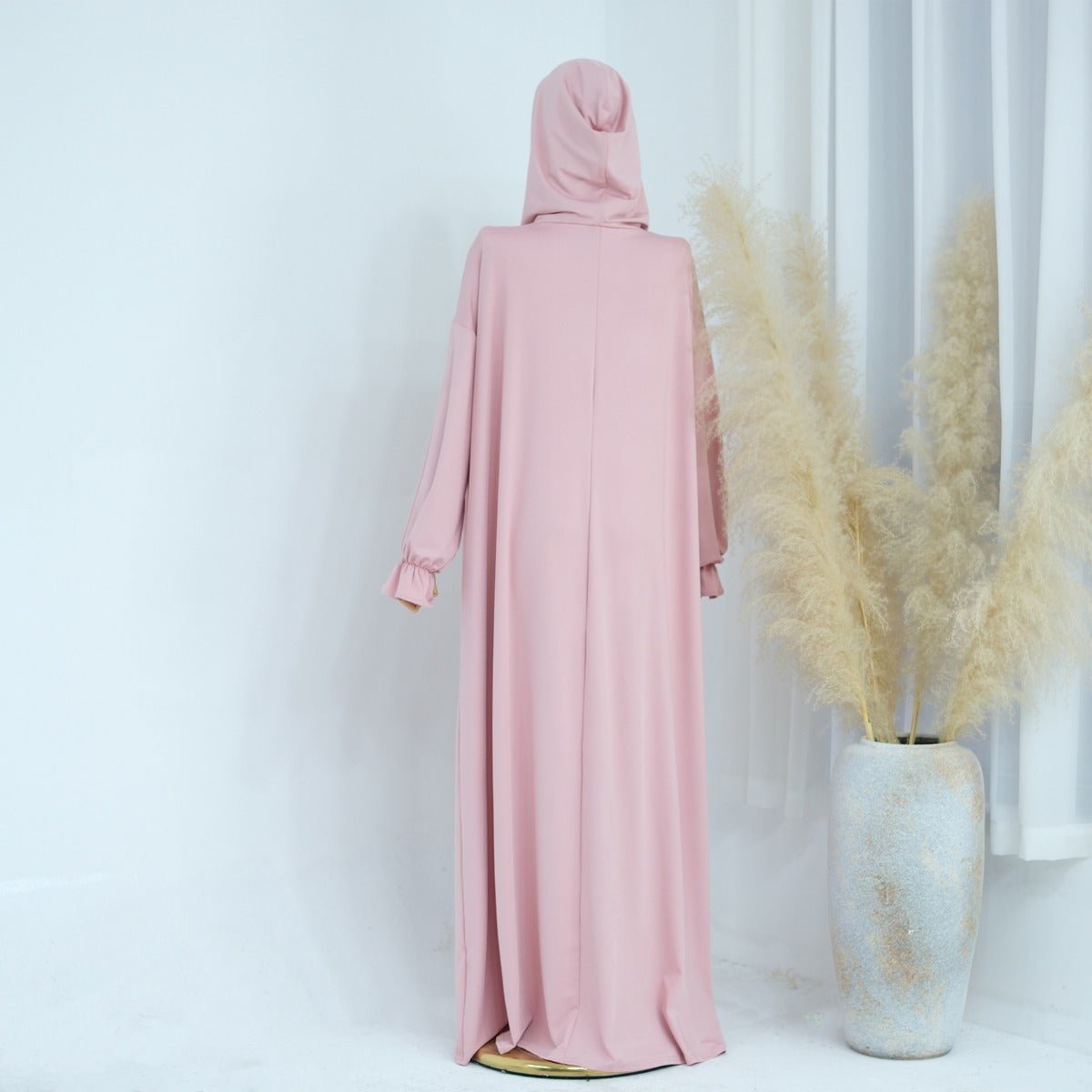 Collection d'Abayas Casual à Capuche Modest | Robes Ton sur Ton avec Manches Bouffantes (MJ021)