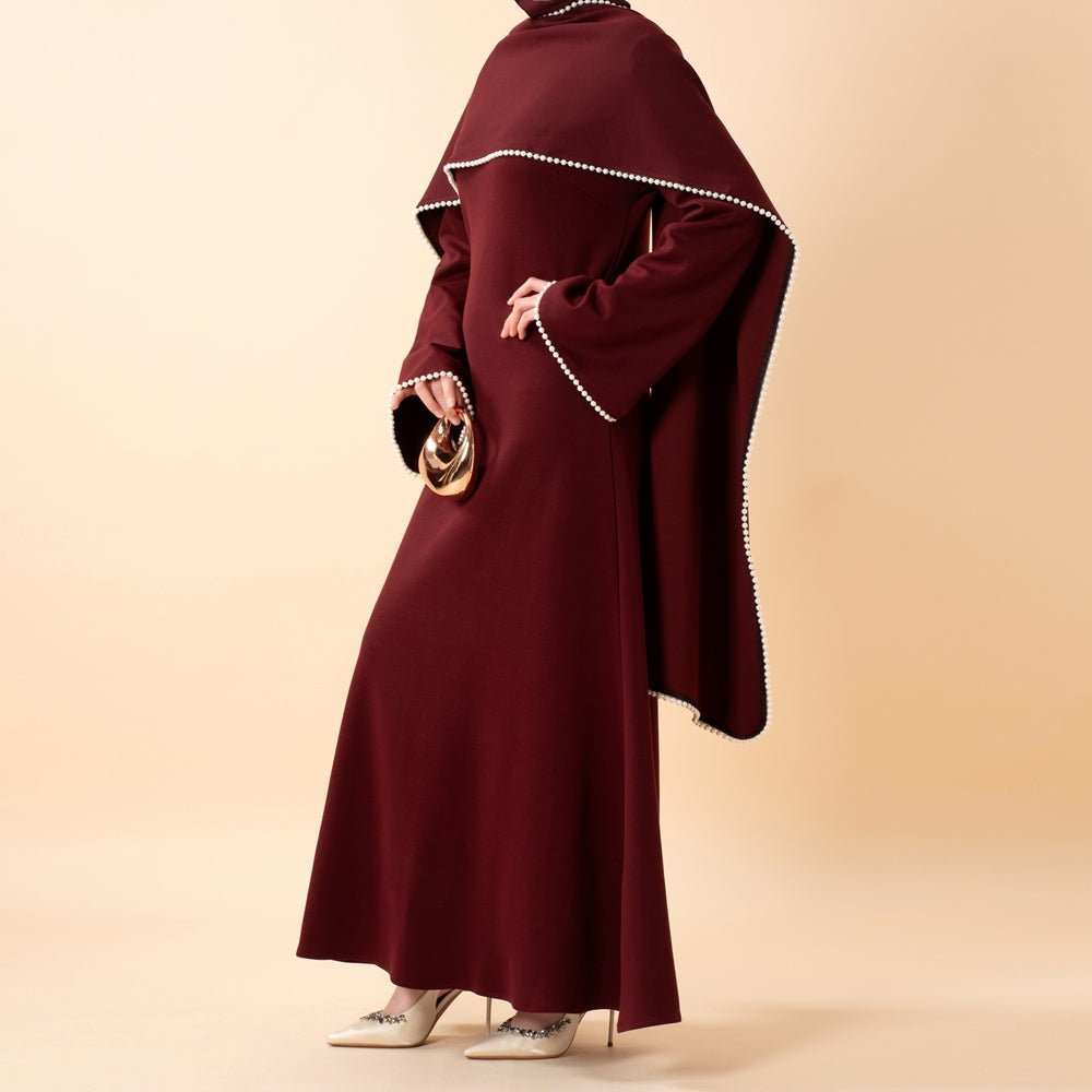 Robe de soirée élégante à manches cape ornée de perles (UKMA337)